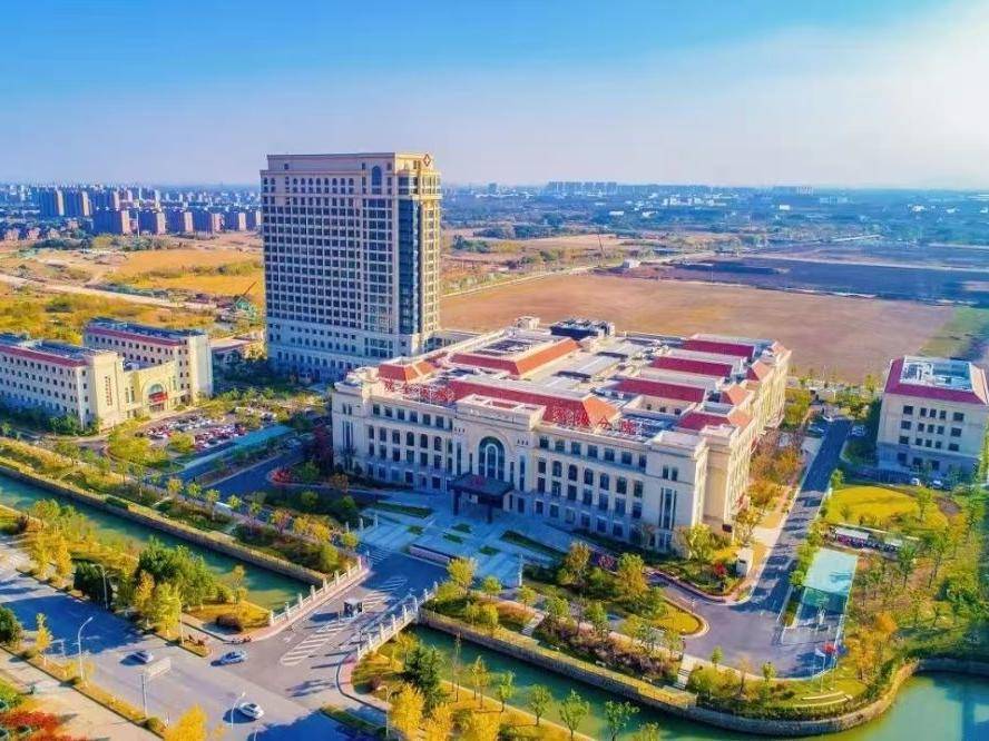 
                        4:3图片