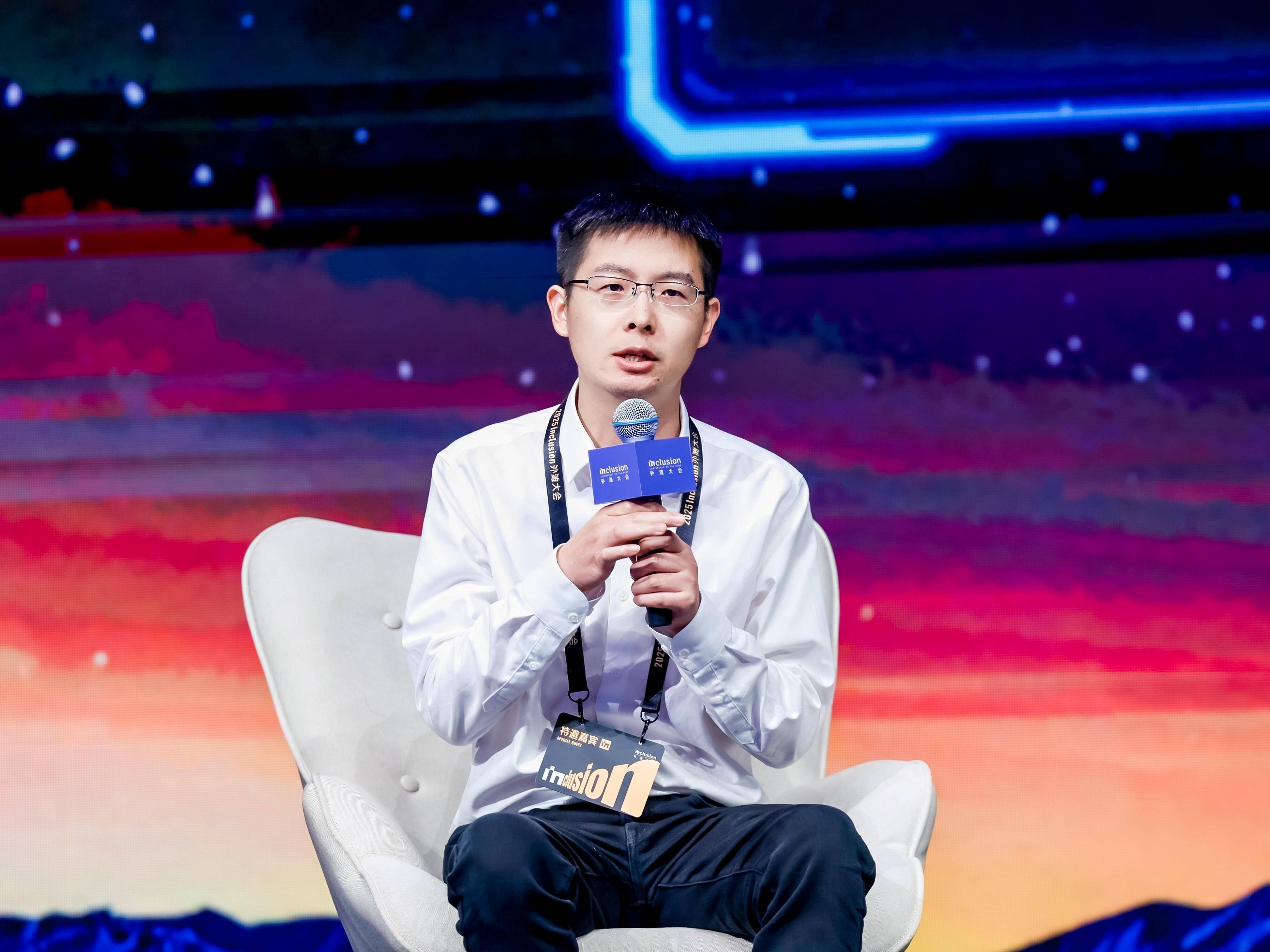 
                        4:3图片