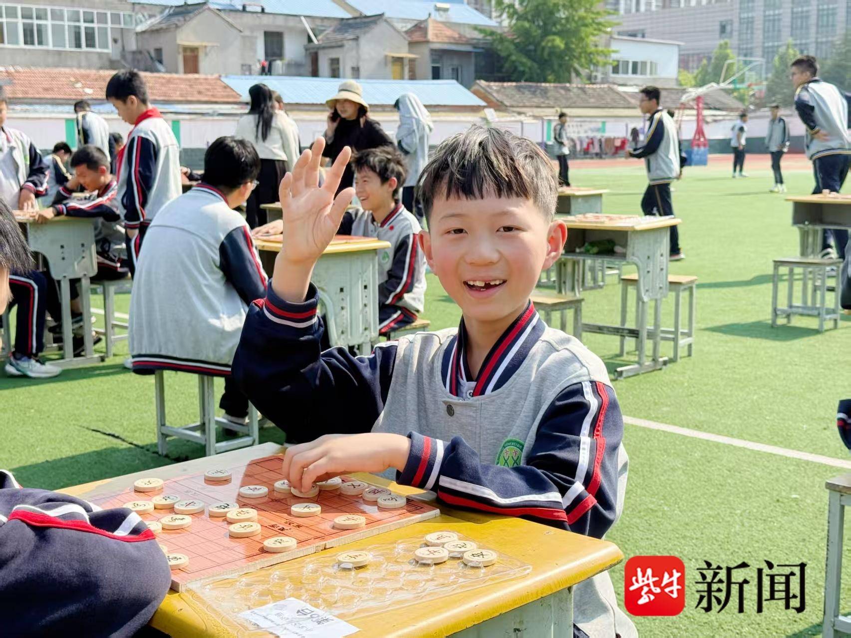 
                        4:3图片