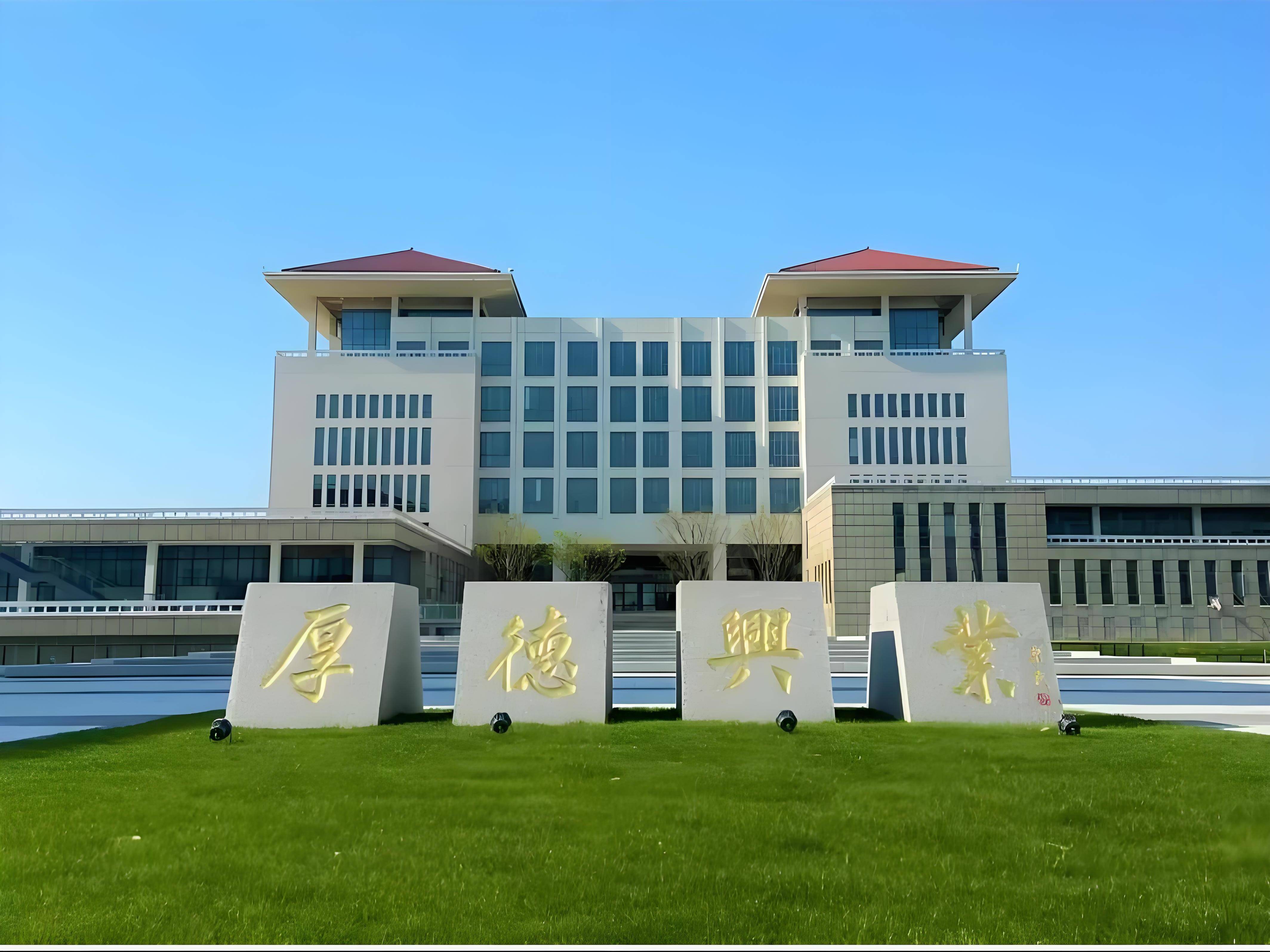 
                        4:3图片