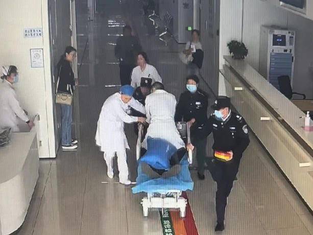 
                        4:3图片