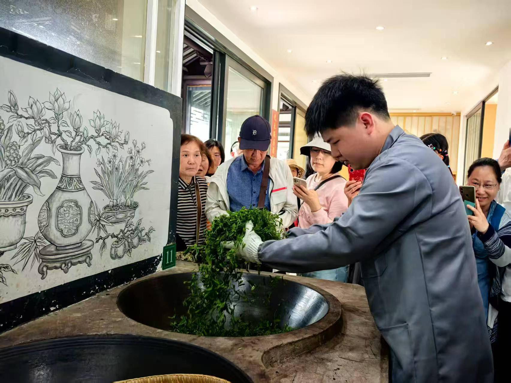 
                        4:3图片