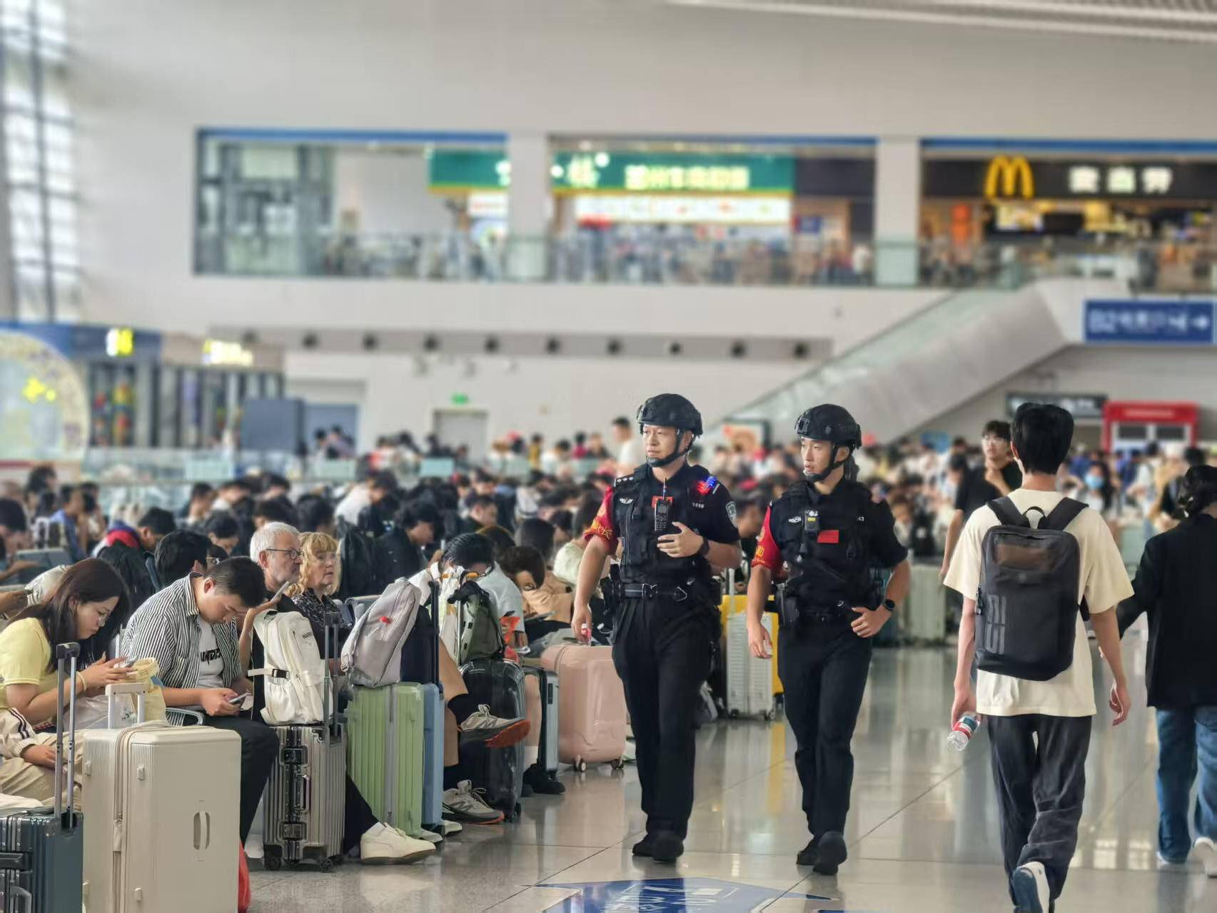 
                        4:3图片