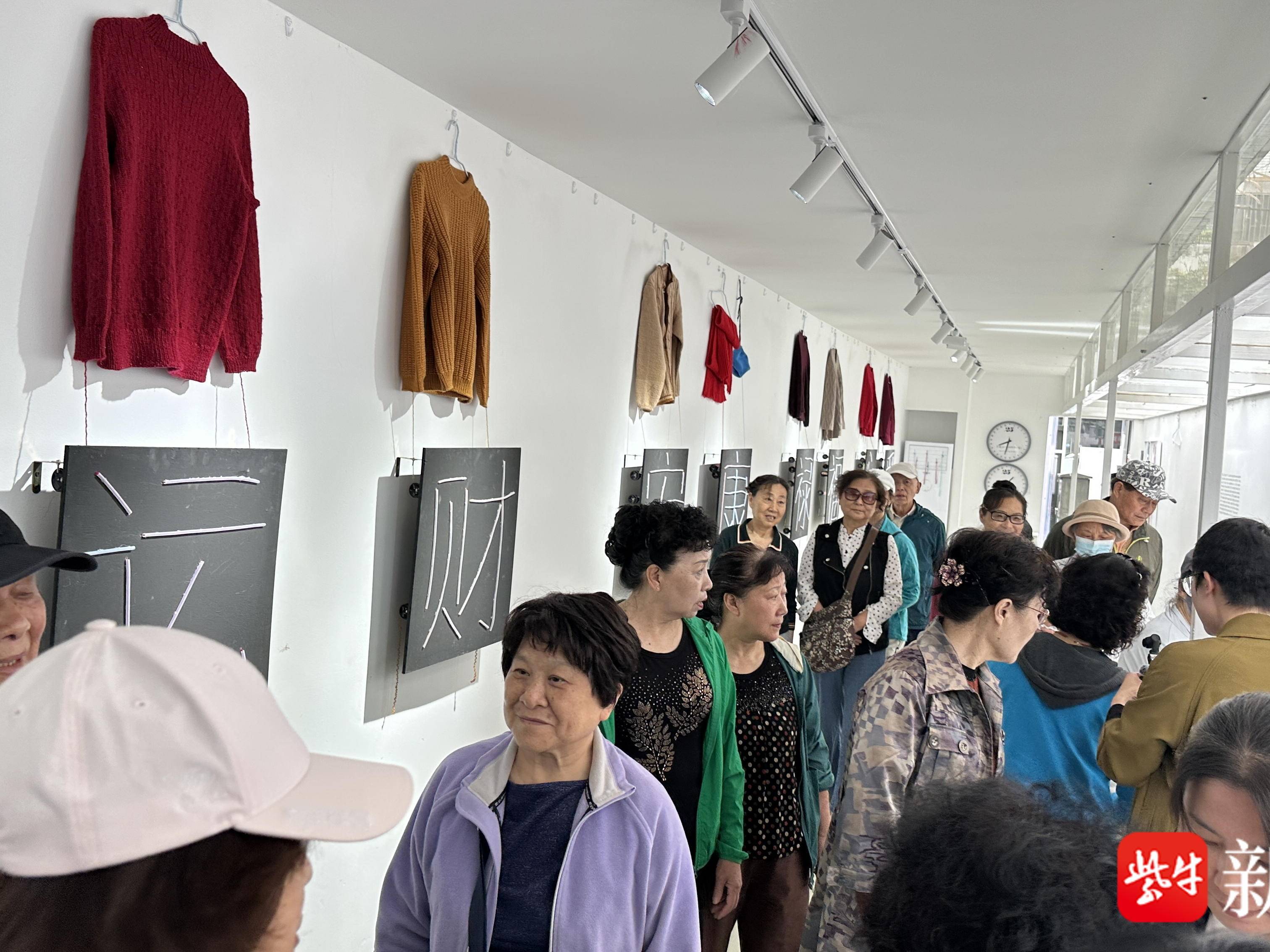 
                        4:3图片