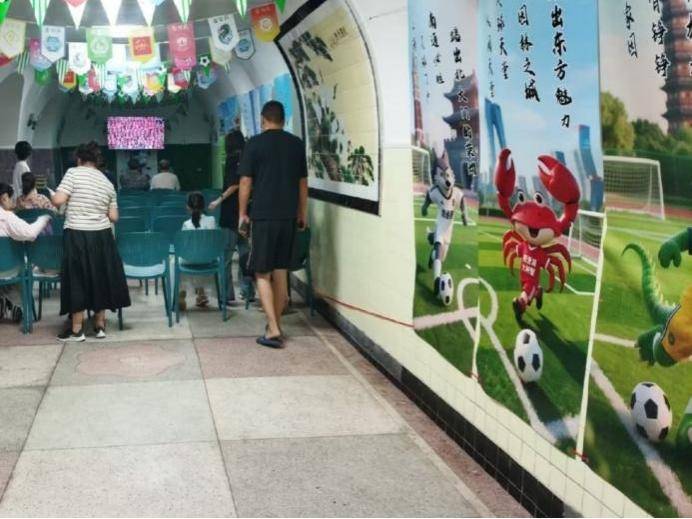 
                        4:3图片