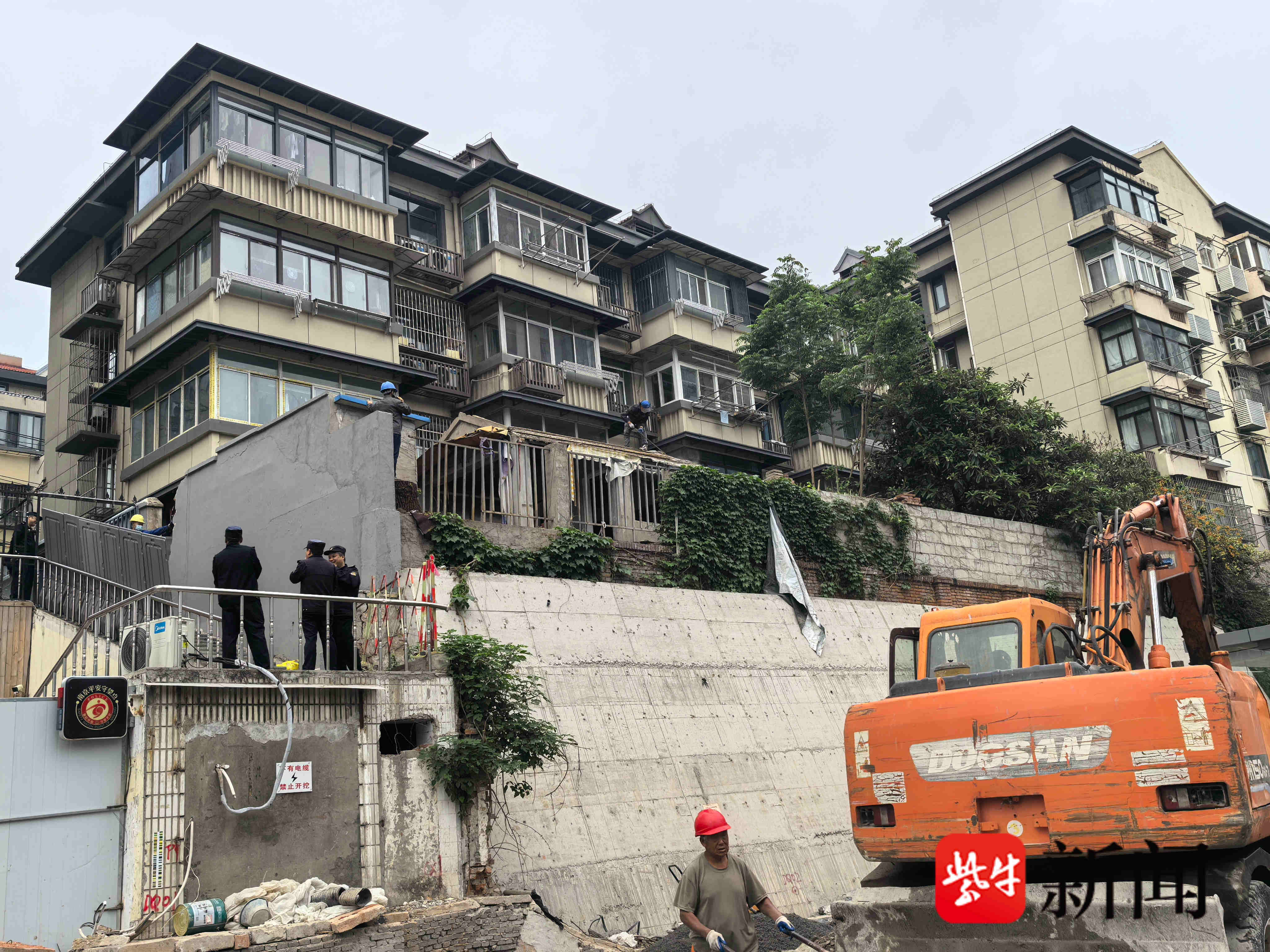 
                        4:3图片