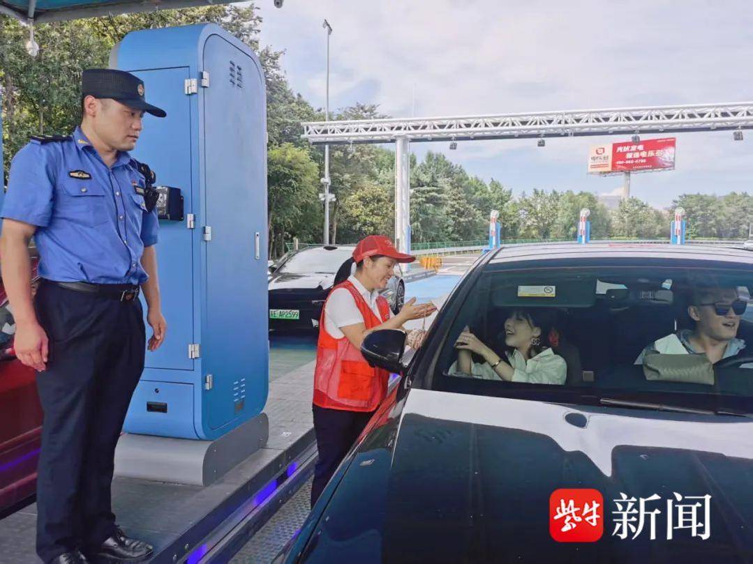 
                        4:3图片
