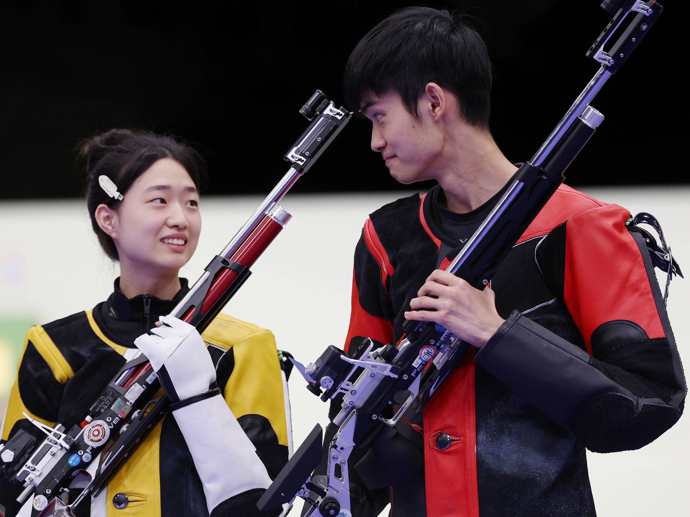 
                        4:3图片