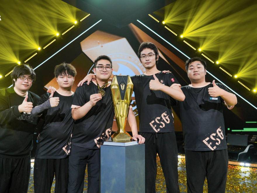 
                        4:3图片