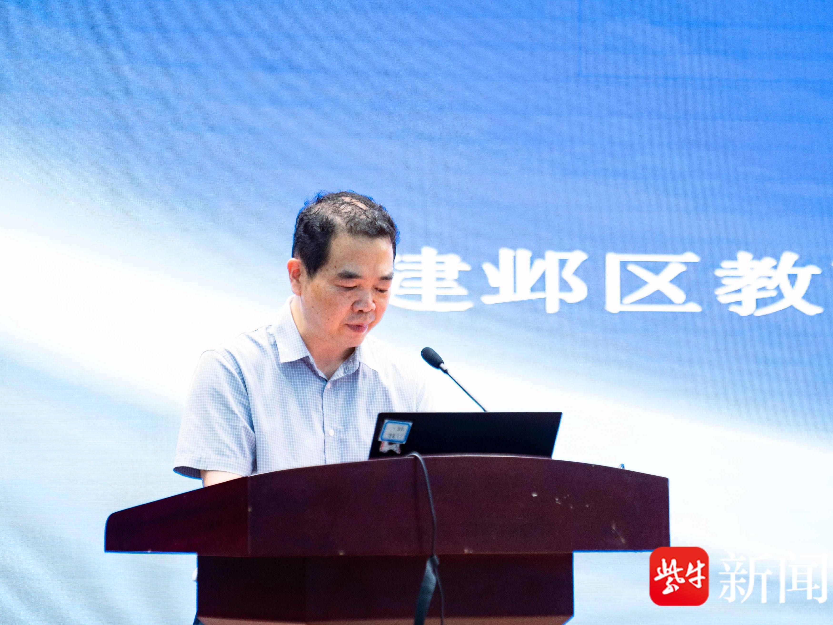 
                        4:3图片