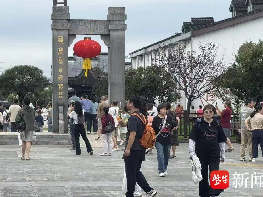 
                        4:3图片