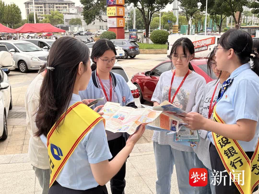 
                        4:3图片