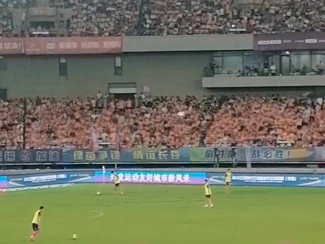 
                        4:3图片