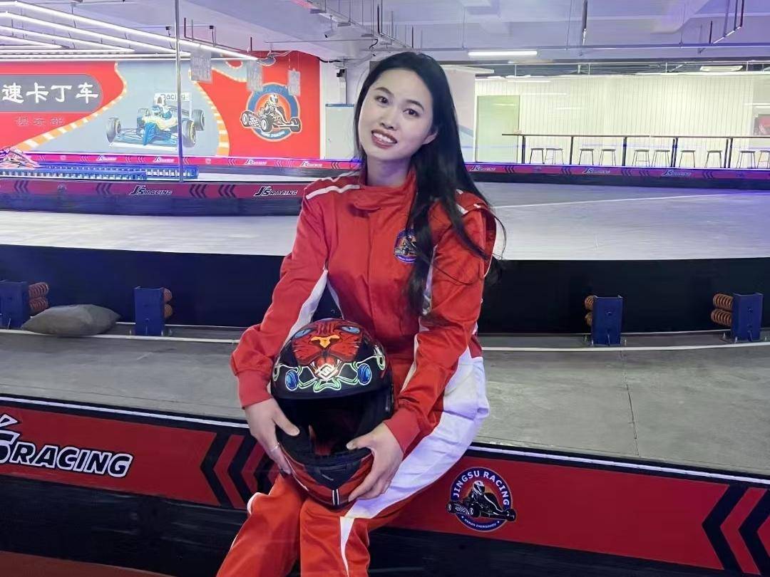 
                        4:3图片