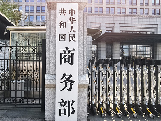 
                        4:3图片