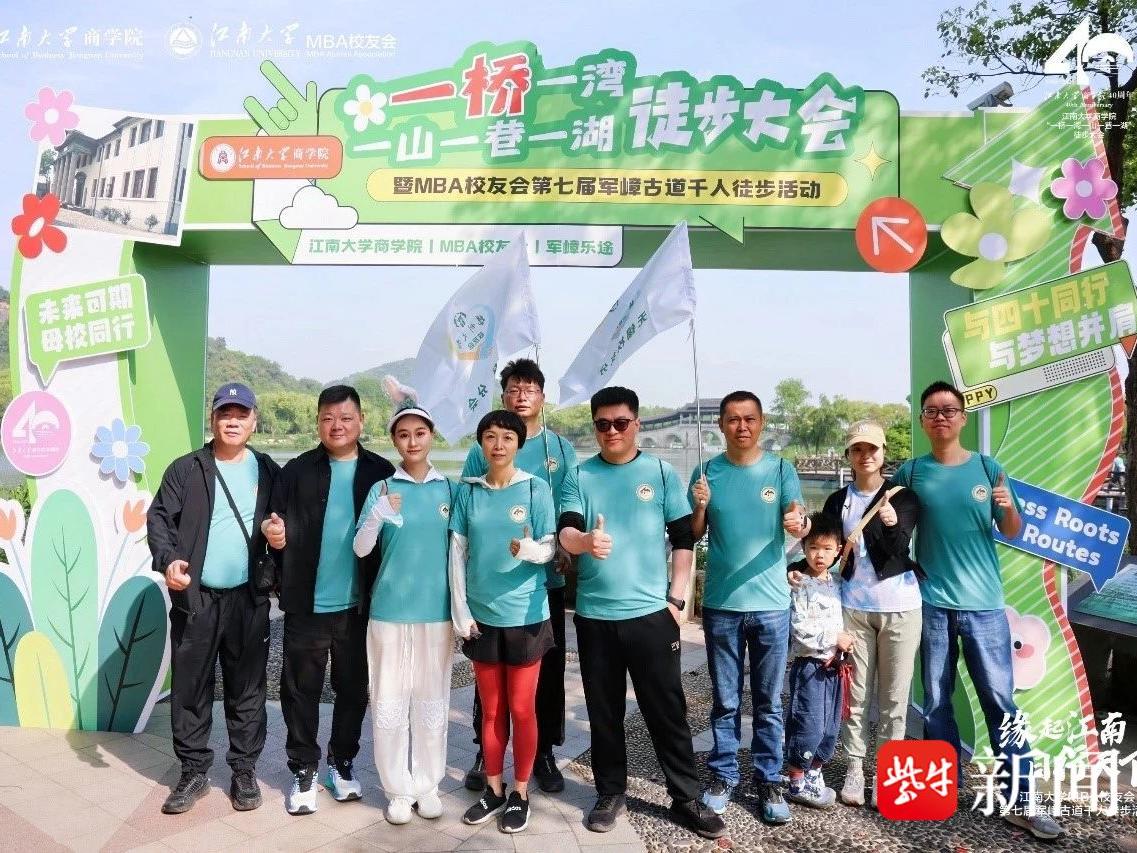 
                        4:3图片