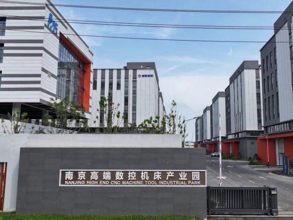 
                        4:3图片