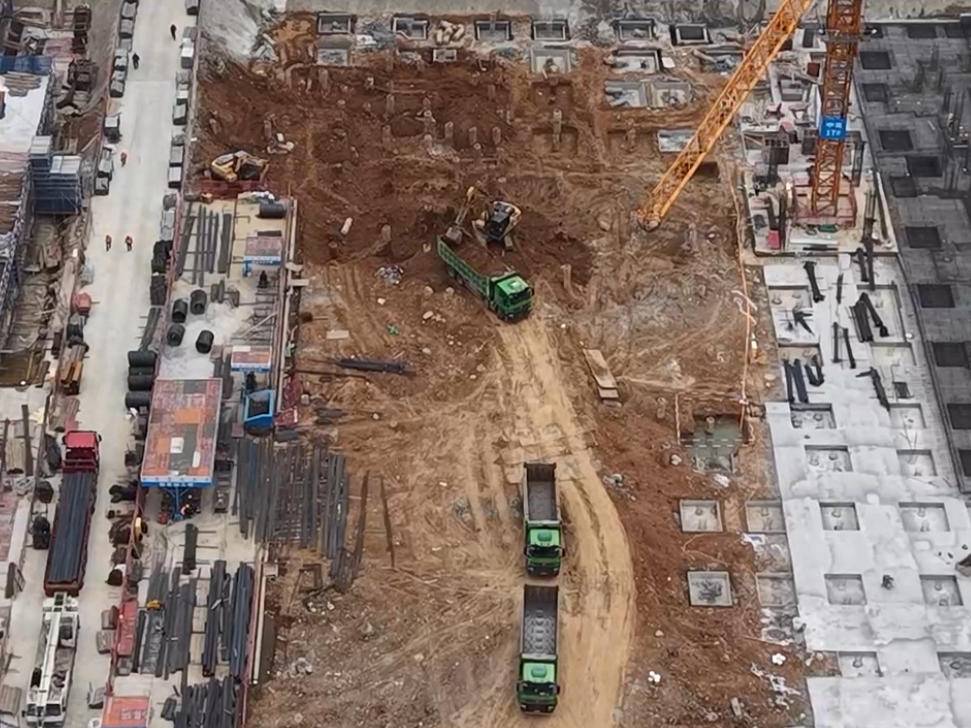 
                        4:3图片