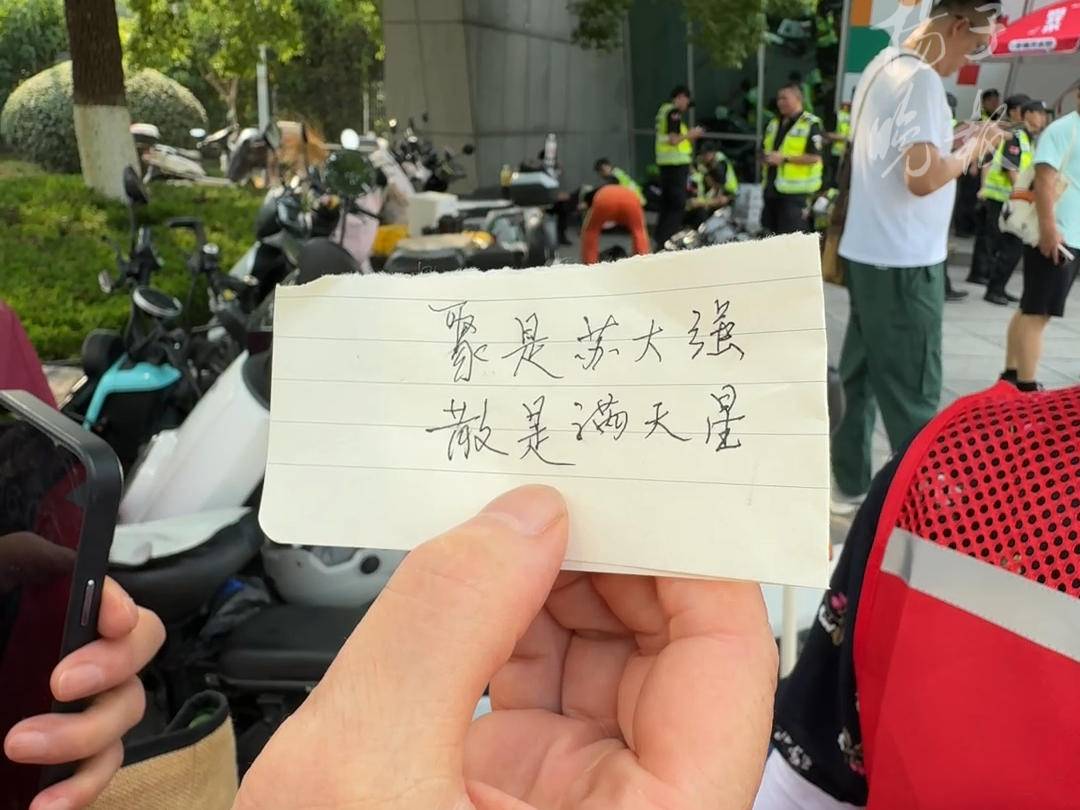 
                        4:3图片