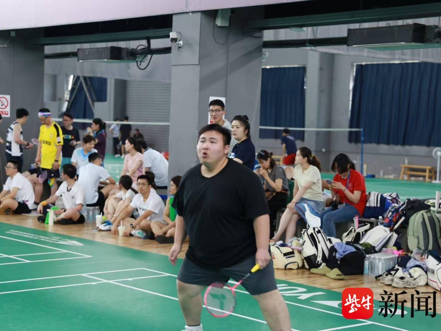 
                        4:3图片
