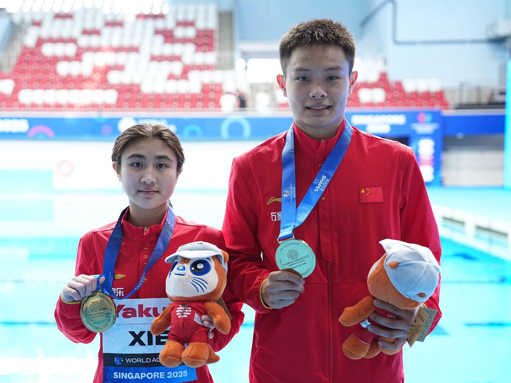 
                        4:3图片