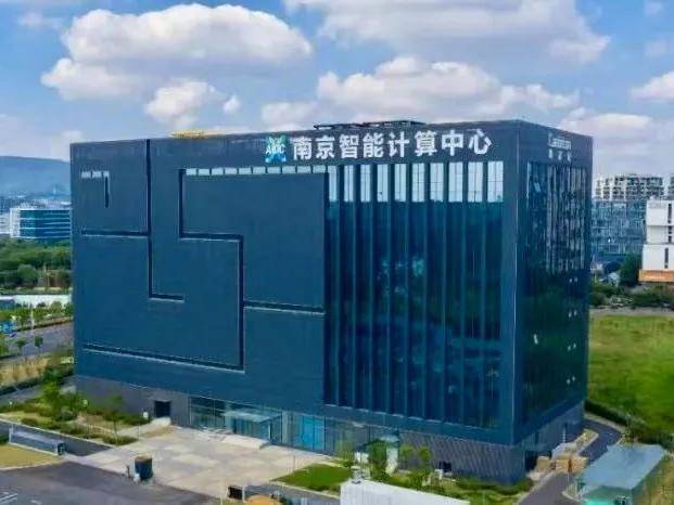 
                        4:3图片