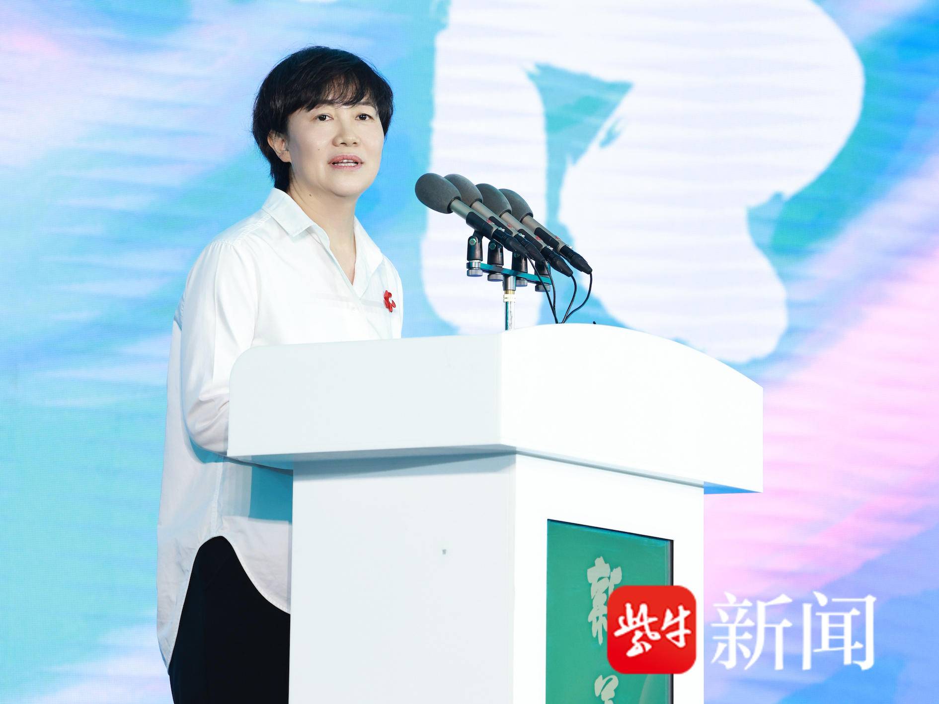 
                        4:3图片
