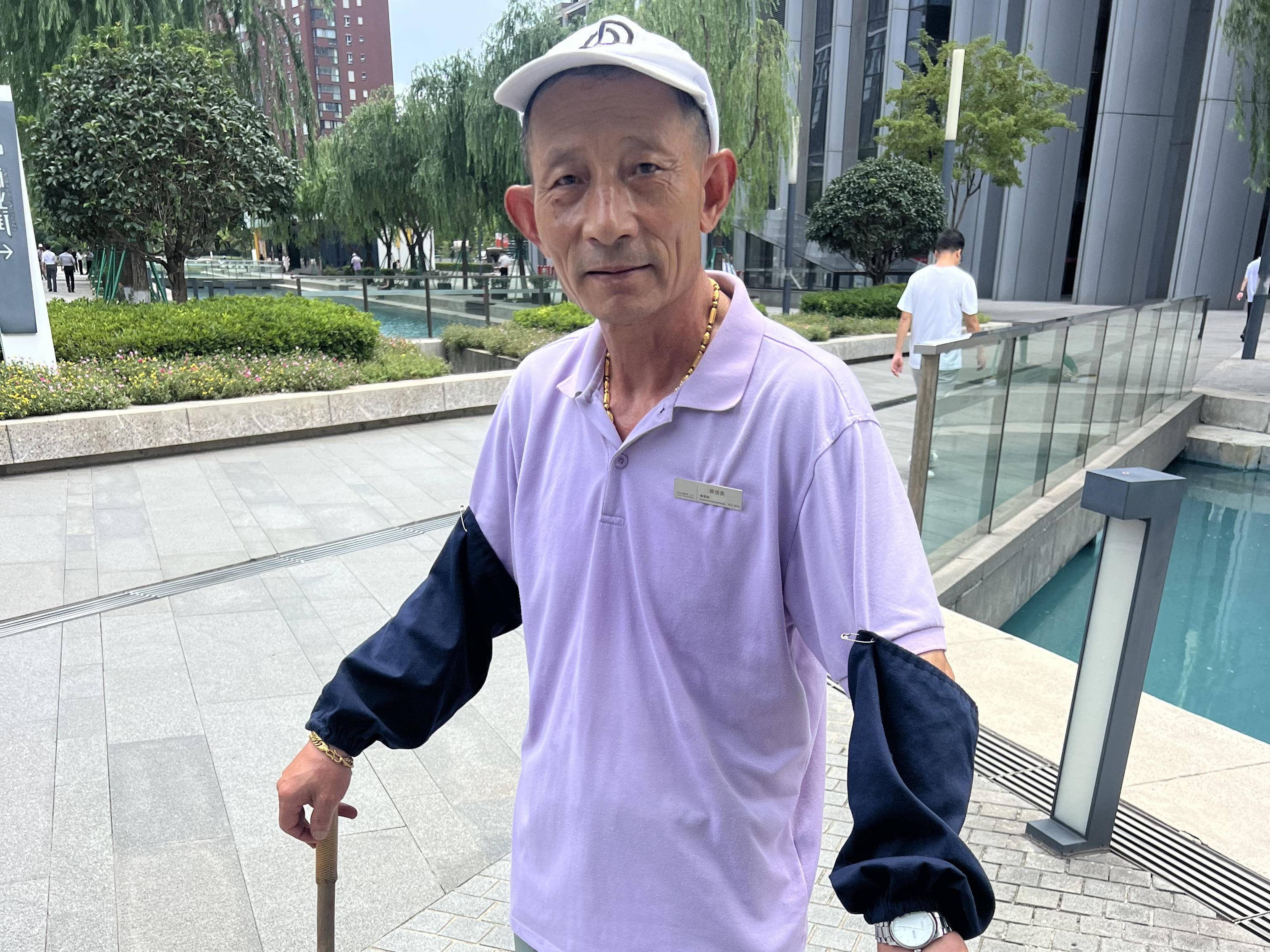 
                        4:3图片