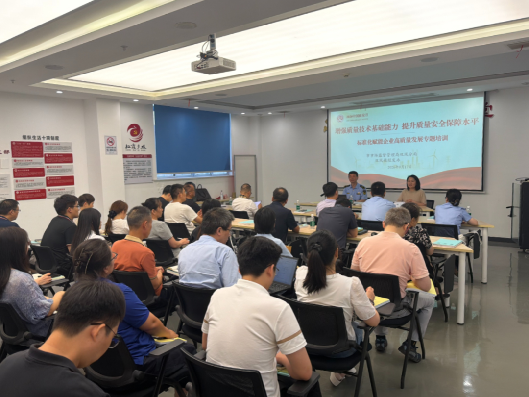 
                        4:3图片
