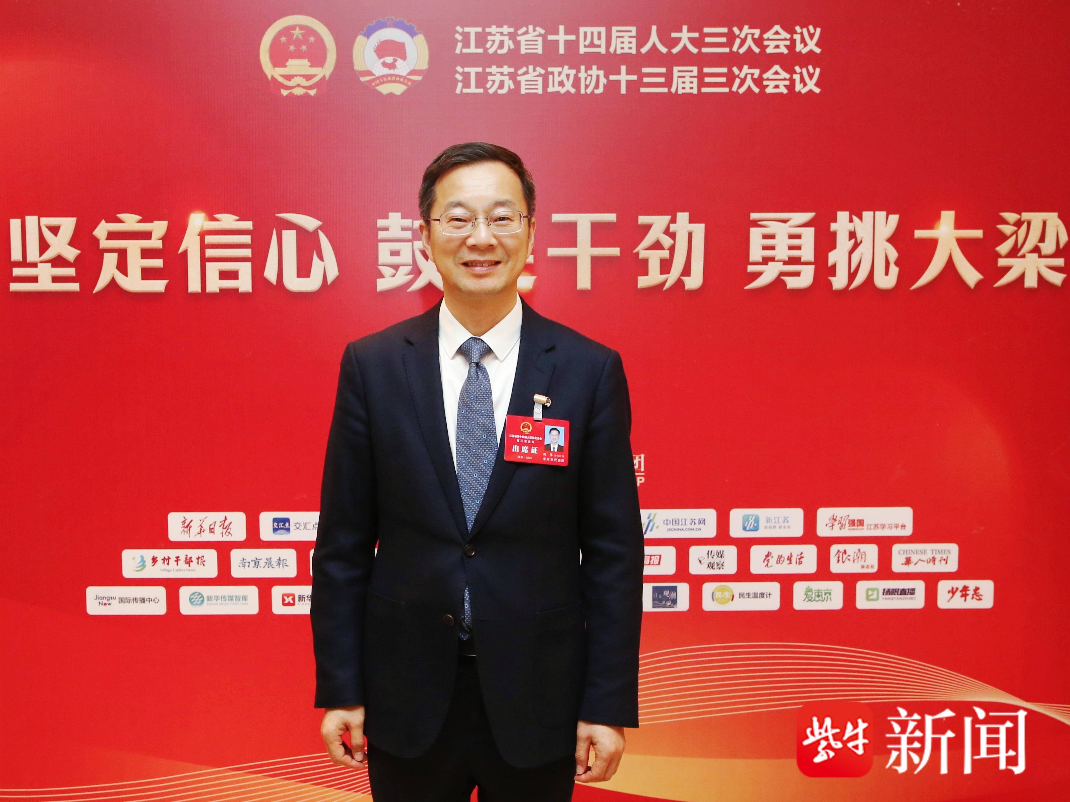 
                        4:3图片