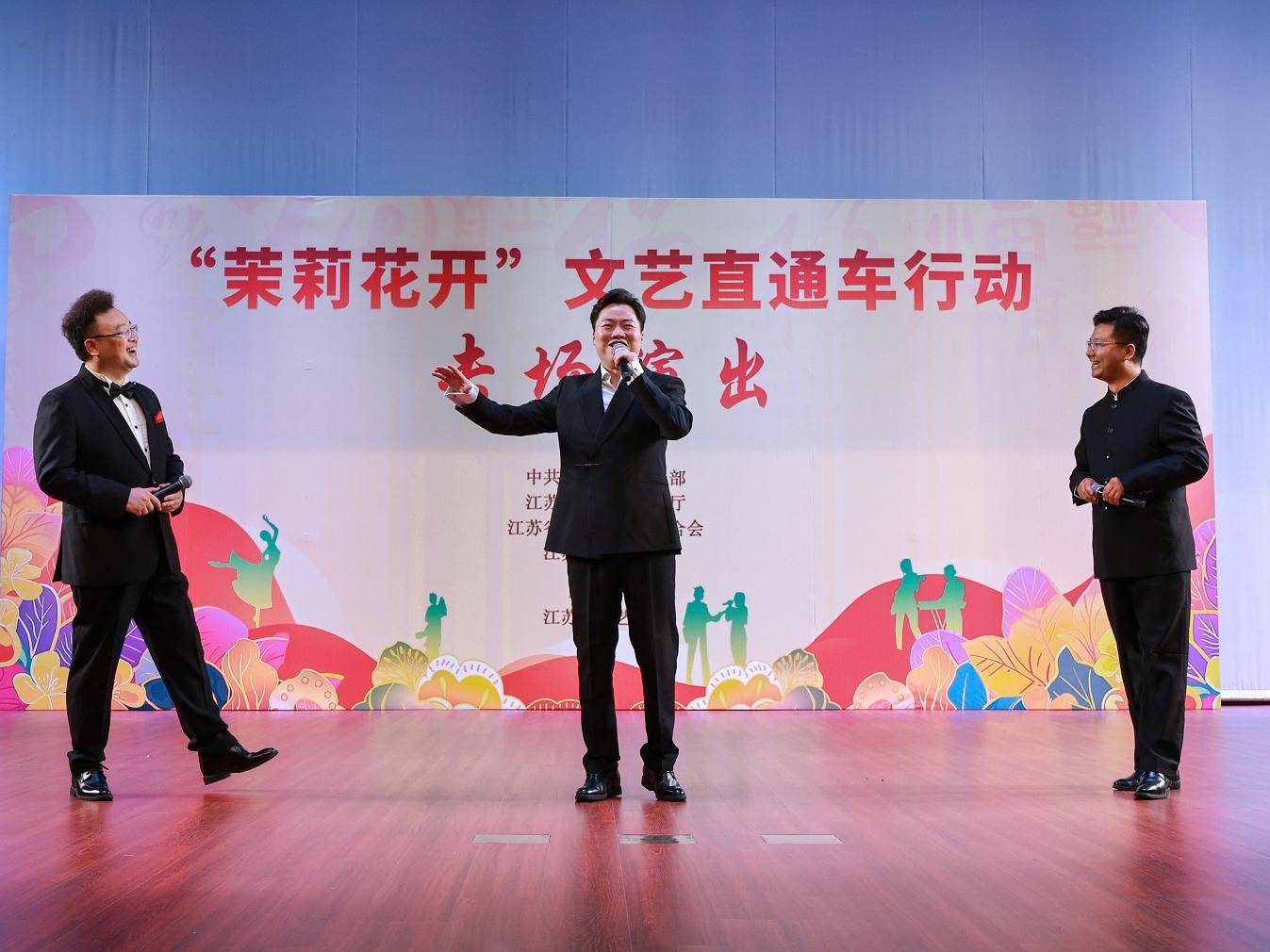 
                        4:3图片