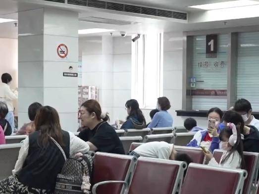 
                        4:3图片