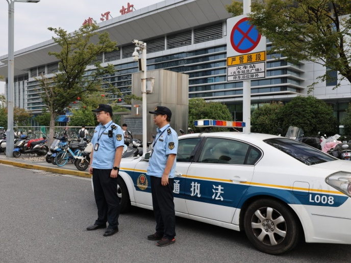 
                        4:3图片