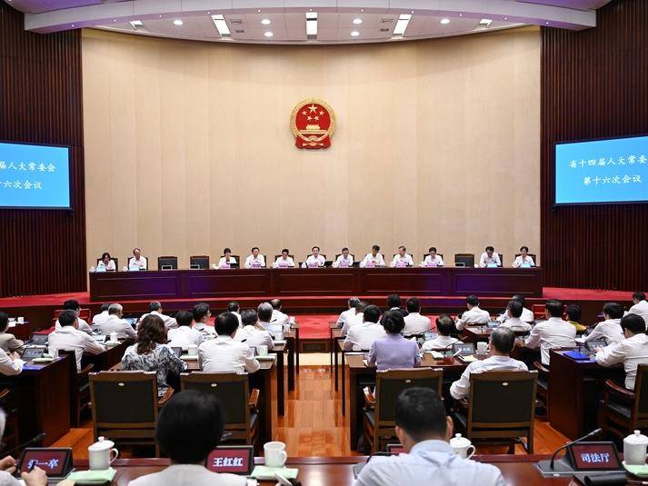 
                        4:3图片
