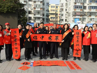 
                        4:3图片