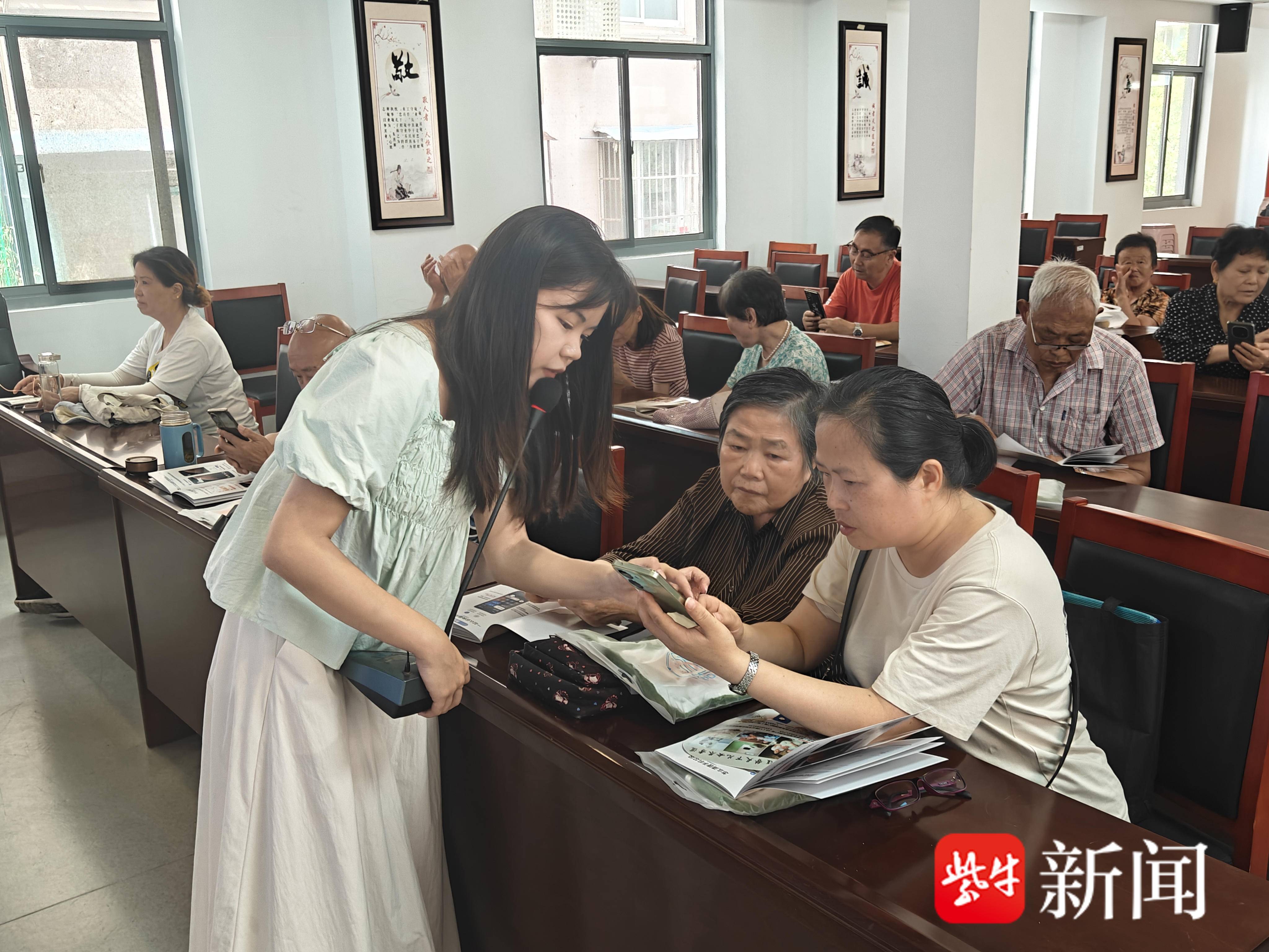 
                        4:3图片
