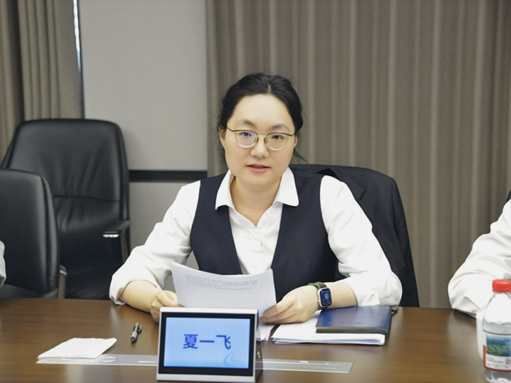 
                        4:3图片