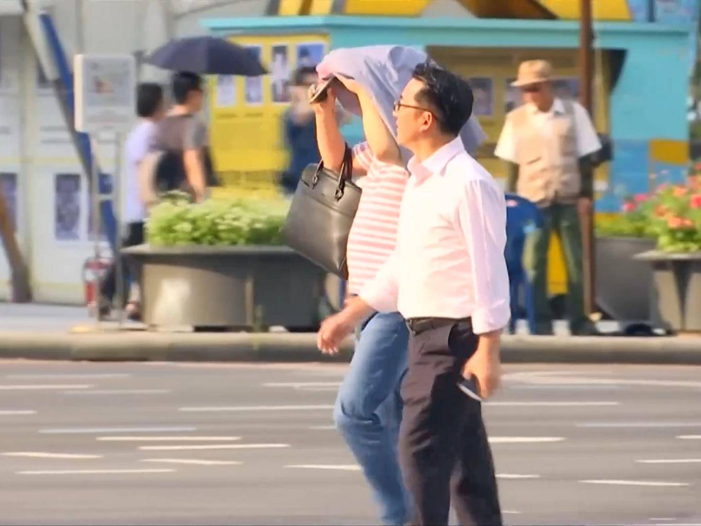 
                        4:3图片