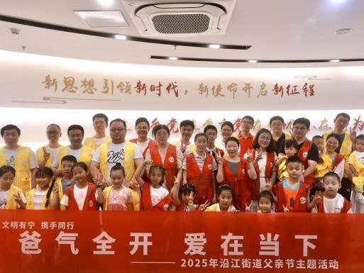 
                        4:3图片