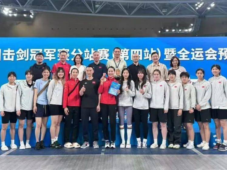 
                        4:3图片