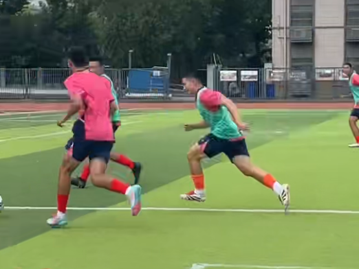 
                        4:3图片