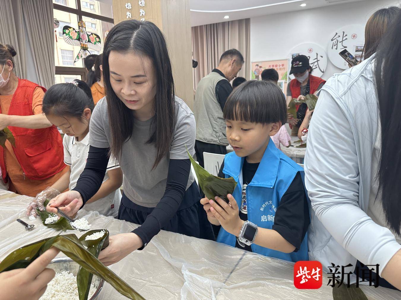 
                        4:3图片