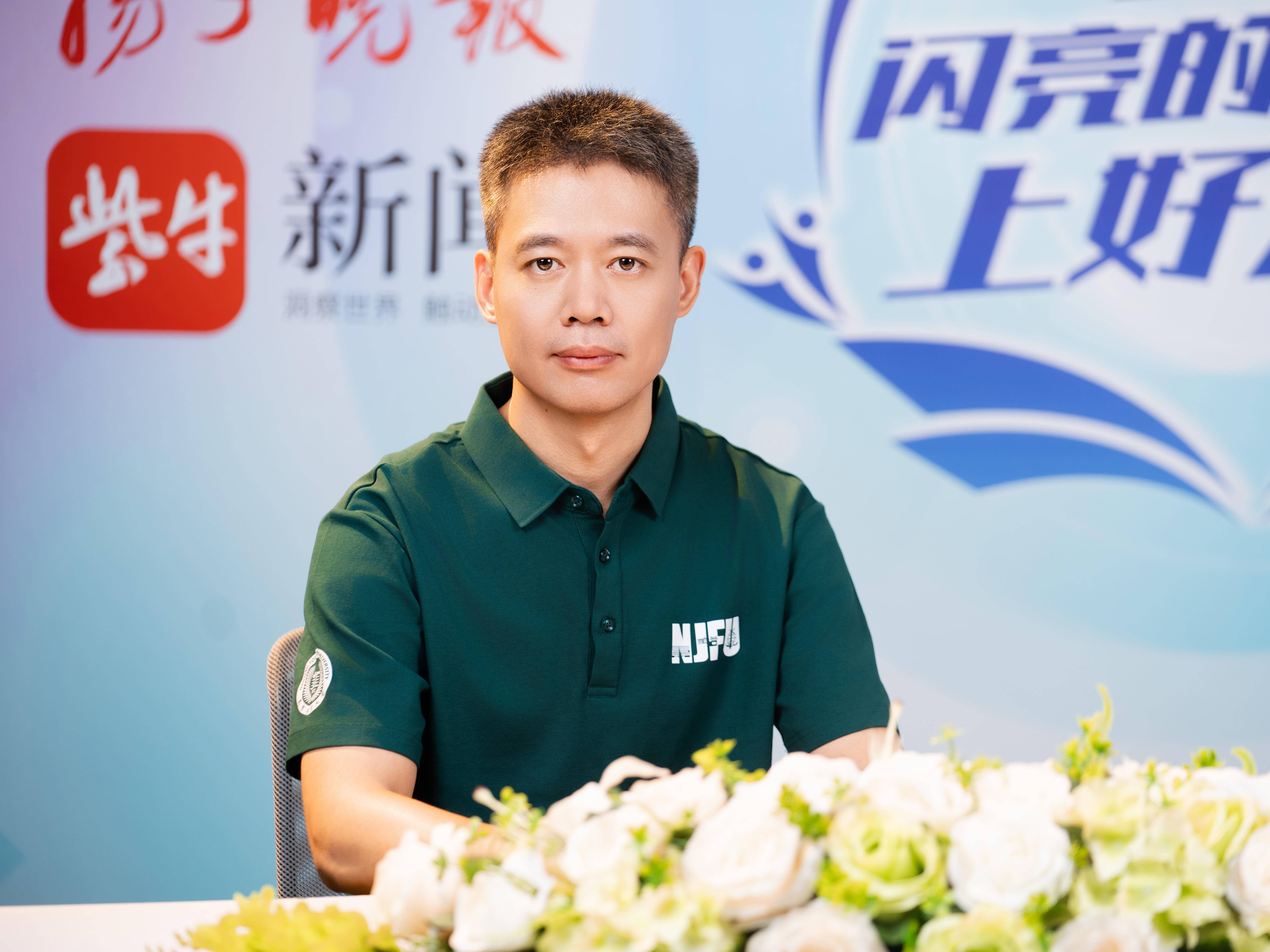 
                        4:3图片