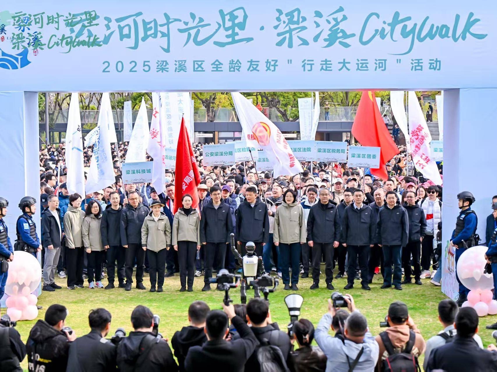 
                        4:3图片