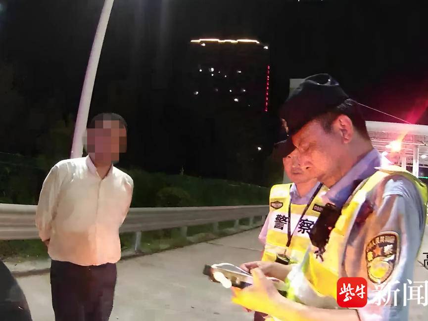 
                        4:3图片