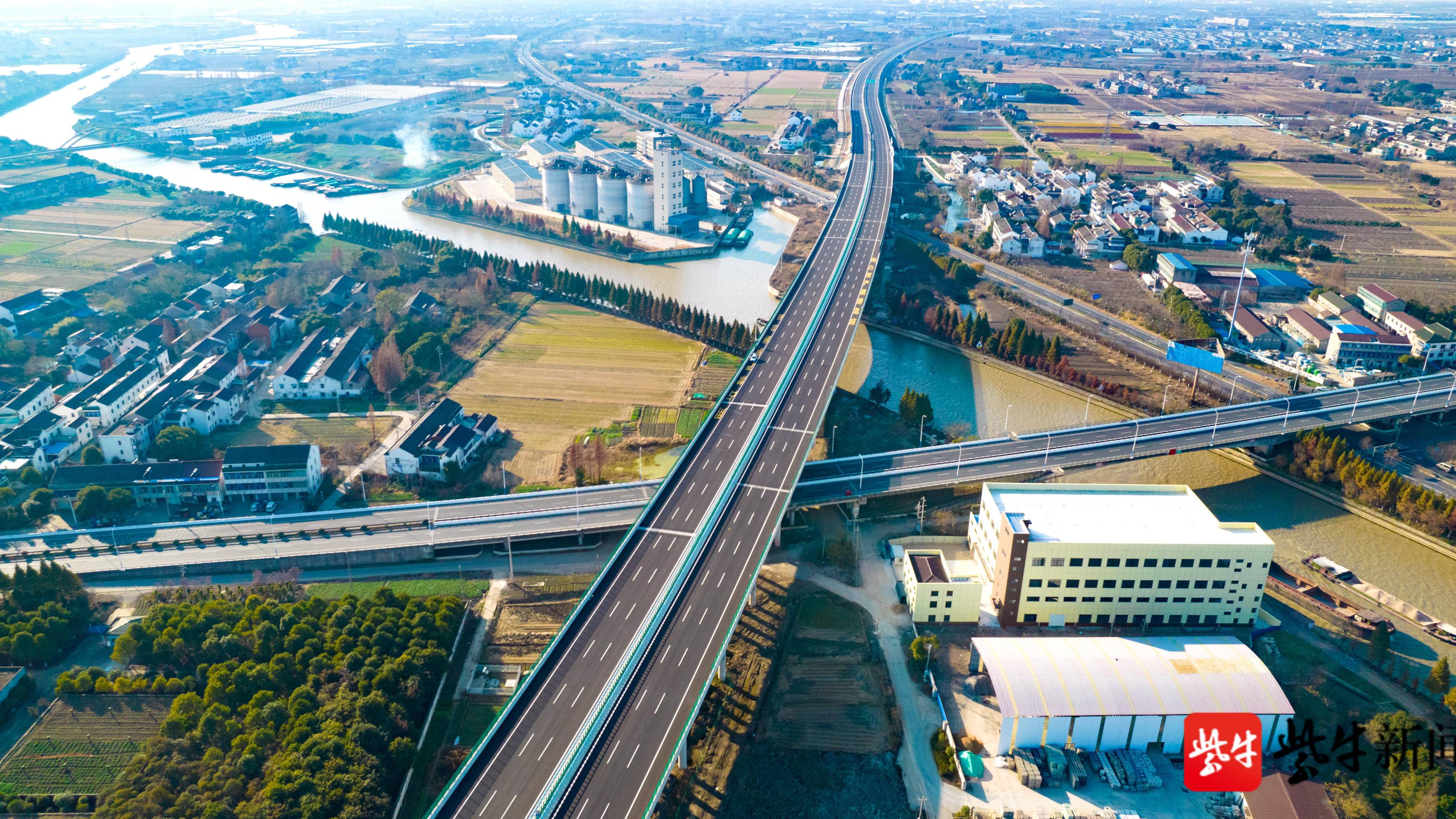 1万米湖底穿行打开奇妙之旅苏锡常南部高速顺利通过交工验收