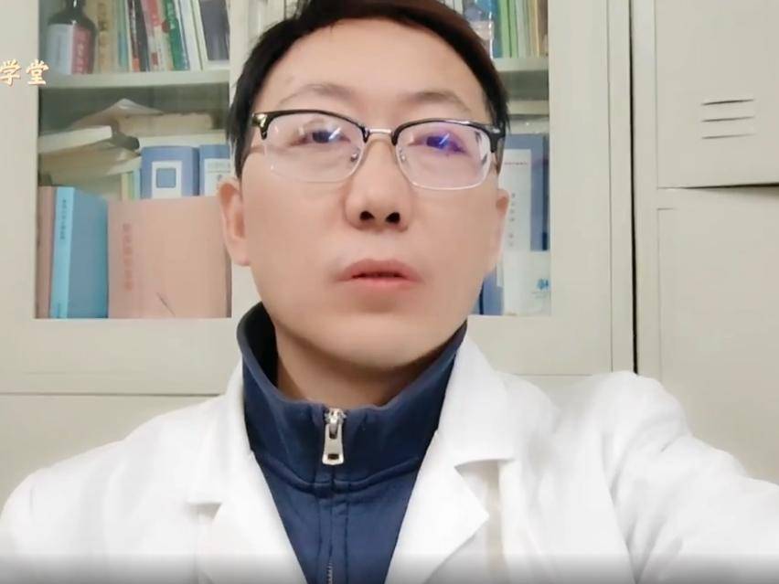 
                        4:3图片