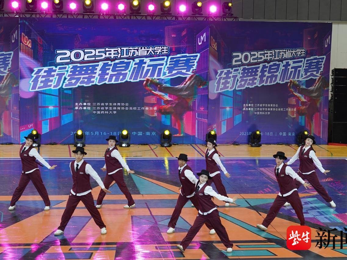 
                        4:3图片