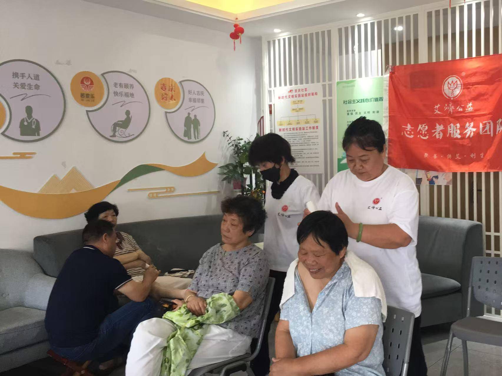 
                        4:3图片