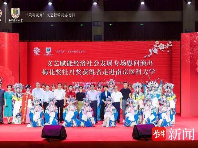
                        4:3图片